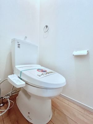 �g�C���@�����`Toilet�`�@�Y��E�X�b�L���E���K�ȃE�H�V�����b�g�t�g�C���ł��낰���Ԃł��B�g�C���͖����g�킴��𓾂Ȃ����́B����������ۂ������ł��ˁB�g�C����2��������̂Œ��̍��G���ɕ֗��ł��I