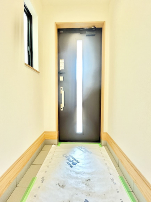 ���ց@������A�������`Entrance�`�@���ւ͉Ƃ̊�Ƃ����܂����䂪�Ƃ̃Z���X�����肰�Ȃ����������閣�͂��錺�֑�����y���݂̈�B�A���x�ɉƑ����ق��Ƃł���S�n�悢��ԑ������؂ł��ˁ�