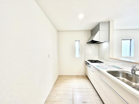 �L�b�`���@�������Q�������`Kitchen�`�@���R�������鑋�̂���L�b�`���������g���ꏊ�����炱���A�g��������l�����܂����B�������Ƃ����L�b�`���R�[�i�[�͎����L���Ȏd�オ��ƂȂ��Ă���܂��B