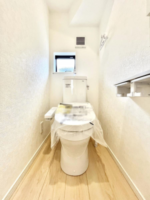 �g�C���@�������P�������`Toilet�`�@�Y��E�X�b�L���E���K�ȃE�H�V�����b�g�t�g�C���ł��낰���Ԃł��B�̌������薾�邭�A���K��ԂƂȂ��Ă���܂��������g���ꏊ�����炱���̔z���ł��I