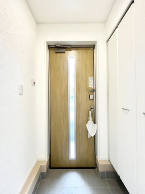 ���ց@�������P�������`Entrance�`�@�Ƃ̒��ł��q�l���}����ŏ��̏ꏊ�ł��錺�ւ́A�Ƃ̈�ۂ��̂��̂ł��I�L�x�Ȍ��֎��[�ŁA����Y��ɕۂ��Ƃ��o���܂��􌺊ւɂ͂����Ղ���[�̉��ʔ��������I