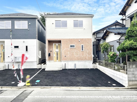 ���n�O�ώʐ^�@�O�ρ��P�������`Exterior�`�@��s���œ���̃X���[���C�t���΂Ɉ͂܂ꂽ�y�n�͓s��̌�����Y���ꂻ���B�l�G��ʂ��Ď��R�ƐG�ꍇ����X�|�b�g�����ӂɂ͐��肾������I�Z�݂����Ȃ�ƁB��炵�������B