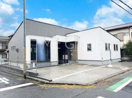 ���n�O�ώʐ^�@�O�ρ`Exterior�`�@�p�n�ɂ��z����E���ʂ��ǍD�ł��B��ˌ��Ă̑傫�ȃ����b�g�́A�����B�́u�y�n�v���u���R�Ɂv�g���鎖�ł��B�K�[�f�j���O��c�h�x�C�Ԃ�o�C�N�̎�ȂǗl�X�ȗp�r�ŗ��p�ł��܂��B
