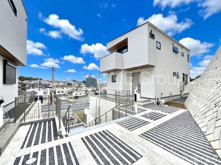 ���n�O�ώʐ^�@�O�ρ�No.5���`Exterior�`�@��t�s�s���m���[���Q�����u����v�w�k��7���I�w�߂̗��֐��ƖL���Ȏ��R�����󂷂�Z���̂��ƁA�ʂ�L���ȉ��K�ȕ�炵�͉Ƒ����Ί�ɂ��Ă��ꂻ���ł��B