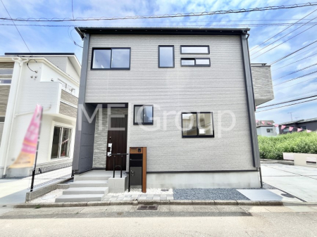 ���n�O�ώʐ^�@�O�ρ�2�������`Exterior�`�@�p�n�ɂ��z����E���ʂ��ǍD�ł��B����炩�ȗz�˂����ǂ̂������ɂ��~�蒍���܂��悤�ɁA���K����ǋ������Ԏ�݌v�B�������b�݂̖L���ȉi�Z�̒n�ւƕς��Ă���܂��B