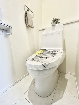 �g�C���@�����`Toilet�`�@�Y��E�X�b�L���E���K�ȃE�H�V�����b�g�t�g�C���ł��낰���Ԃł��B�g�C���͖����g�킴��𓾂Ȃ����́B����������ۂ������ł��ˁB�g�C����2��������̂Œ��̍��G���ɕ֗��ł��I