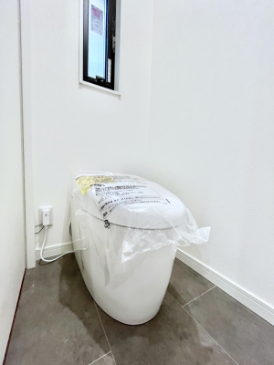 �g�C���@�g�C����1�K��2�K���ꂼ��ɔz�u����Ă��ĂƂĂ��֗��ł��B 