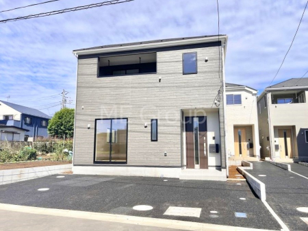 ���n�O�ώʐ^�@�O�ρ�1�������`Exterior�`�@����炩�ȗz�˂����ǂ̂������ɂ��~�蒍���A���K����ǋ������Ԏ��݌v�B�S�n�悢���ɕ�܂��Z�܂����A���Ƒ��̕�炵��L���ɍʂ�A���K�Ȗ��������o���܂��B  