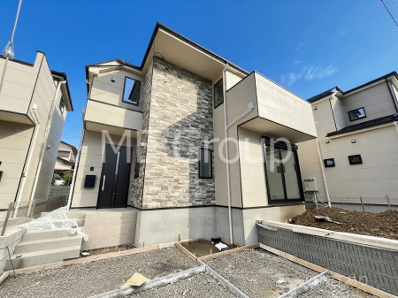 ���n�O�ώʐ^�@�O�ρ�2�������`Exterior�`�@�}�C�z�[���̖������I��������n�܂�u����v�͉Ƒ��ɂƂ��đ�؂ŋM�d�Ȏ��ԁB�����炱���A�����ł��L���ɁA�����ł����K�ɁB �Ί炠�ӂ�閈���ցB  