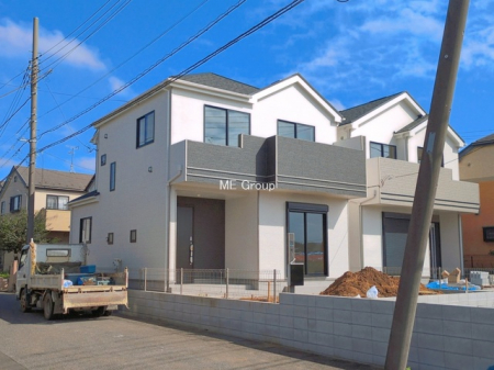 ���n�O�ώʐ^�@��A�������`Exterior�`�@�p�n�ɂ��z����E���ʂ��ǍD�ł��B����炩�ȗz�˂����ǂ̂������ɂ��~�蒍���܂��悤�ɁA���K����ǋ������Ԏ�݌v�B�������b�݂̖L���ȉi�Z�̒n�ւƕς��Ă���܂��B