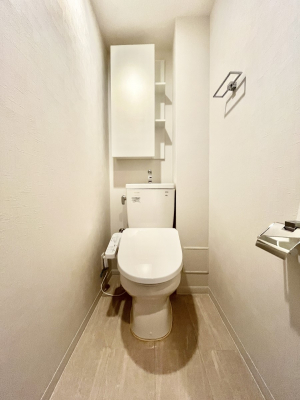 �g�C���@�����`Toilet�`�@�Y��E�X�b�L���E���K�ȃE�H�V�����b�g�t�g�C���ł��낰���Ԃł��B�g�C���͖����g�킴��𓾂Ȃ����́B����������ۂ������ł��ˁB�X�b�g�N�u��Ƃ��ĕ֗��Ȏ��[�I�t���B