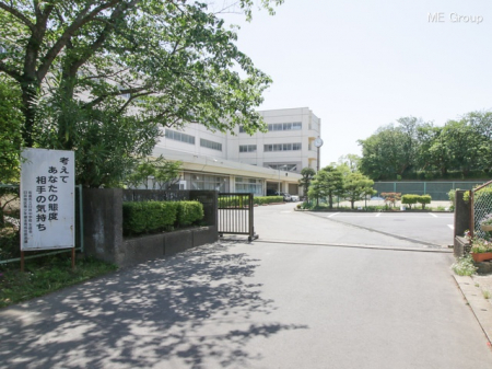 周辺環境　中学校 280m 佐倉市立臼井中学校
