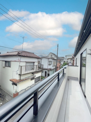 oRj[@-balcony-@ oRj[Ŗ̂NNK