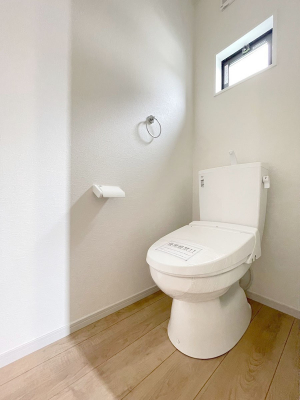gC@-toilet-@̂gC 