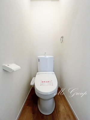 gC@`Toilet`  YEXbLEKȃEHVbgtgCł낰ԂłB  gC͖g킴𓾂Ȃ́BۂłˁB  gC2̂Œ̍Gɕ֗łI